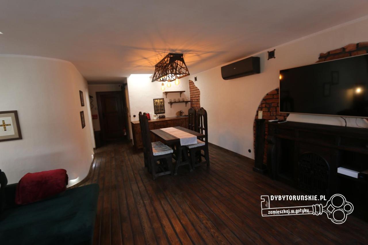 Gotyk Na Dotyk Z Tarasem Na Dachu Apartment Torun Exterior photo