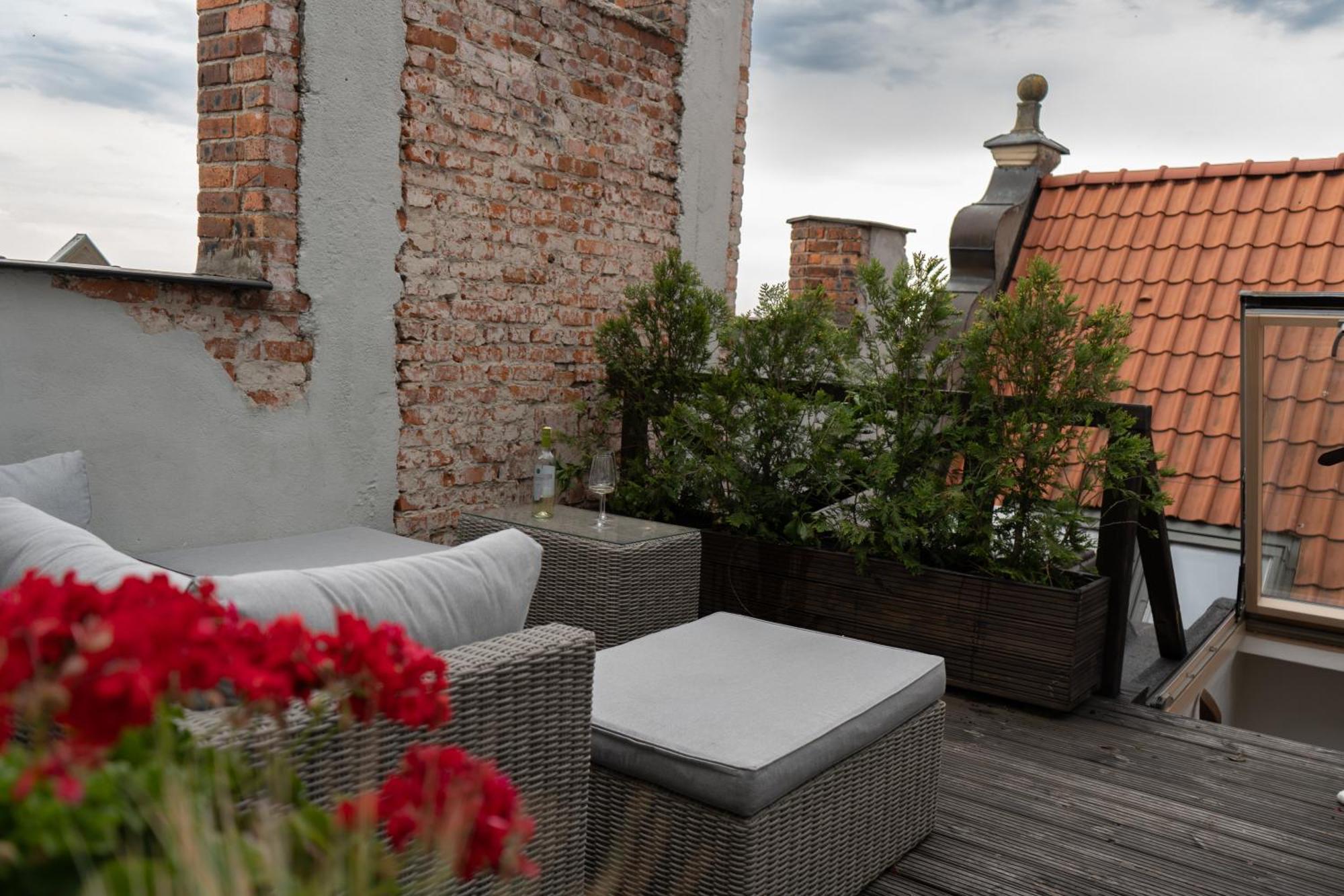 Gotyk Na Dotyk Z Tarasem Na Dachu Apartment Torun Exterior photo